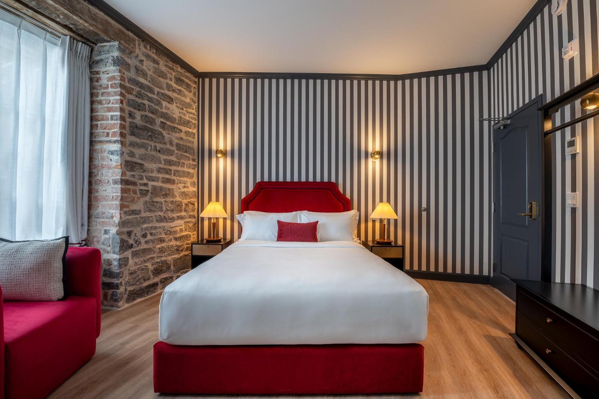 Acadia Hotel Quebec City