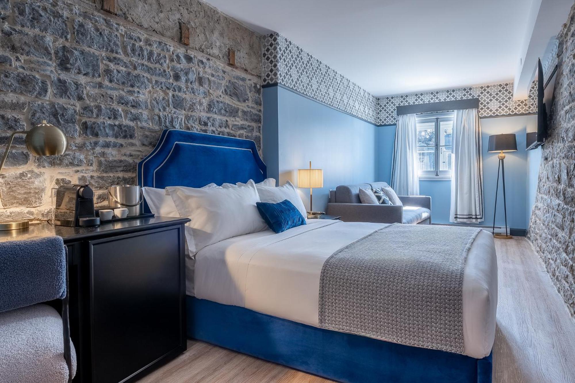 Hotel Acadia Quebec City