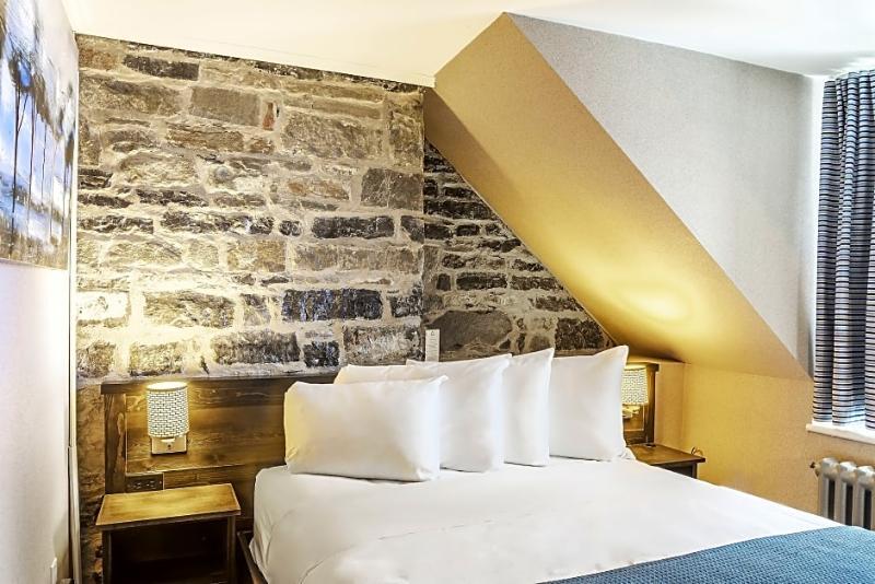 Acadia Hotel Quebec City
